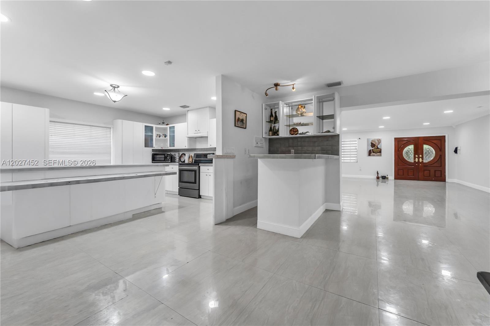 6284 Southwest 26th Street Miami, FL 33155 - Photo 24 of 74