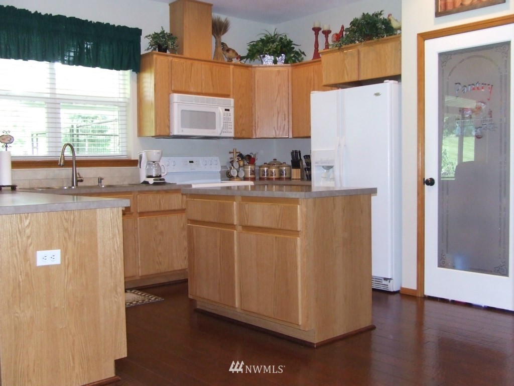 460 Modrow Road Kalama, WA 98625 - Photo 7 of 25 Gallery Image 7