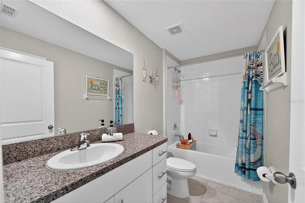 1728 Fred Ives Street Ruskin, FL 33570 - Photo 14 of 78