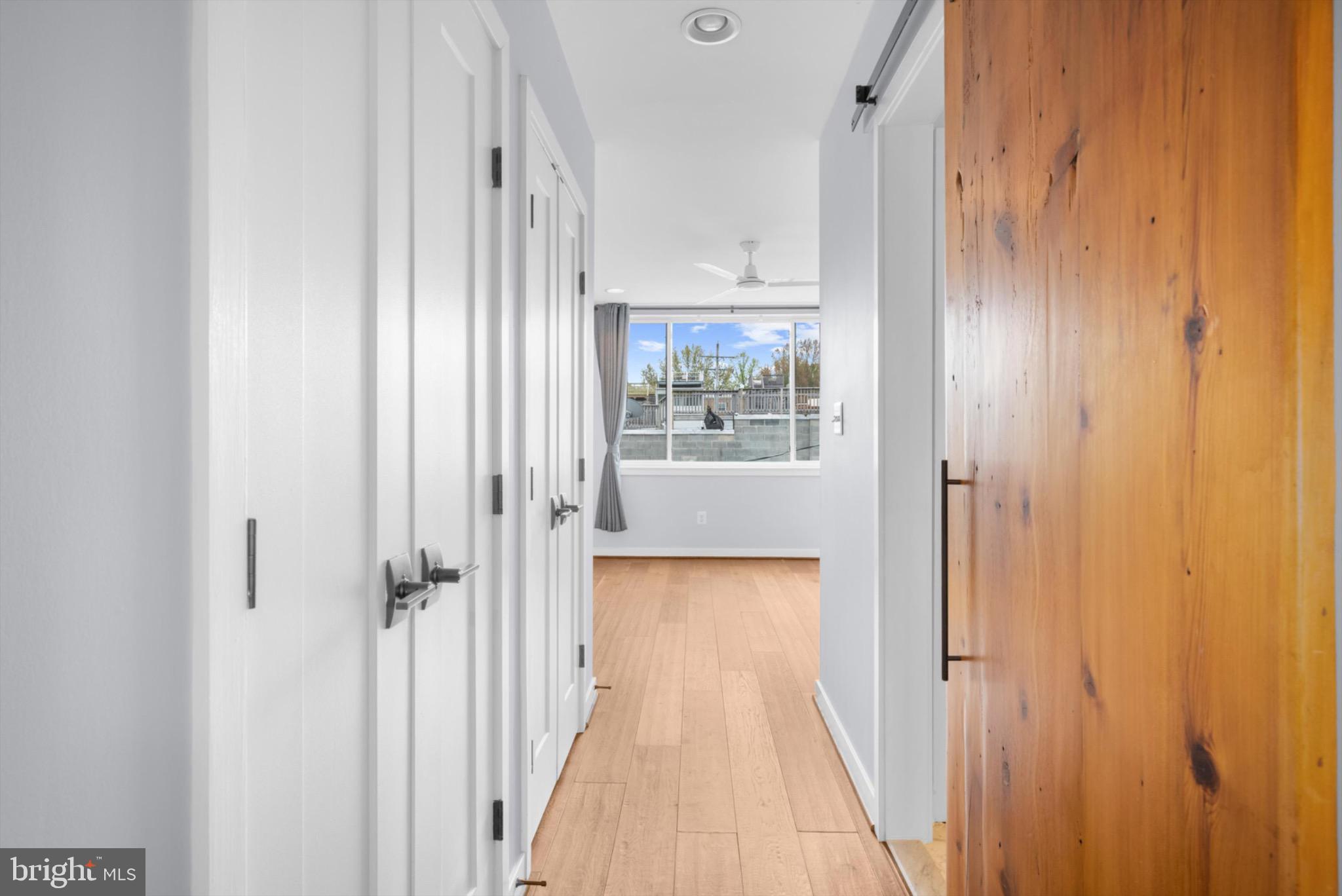 2317 East Fairmount Avenue Baltimore, MD 21224 - Photo 20 of 30 3rd Level - Spacious closets in Primary Bedroom