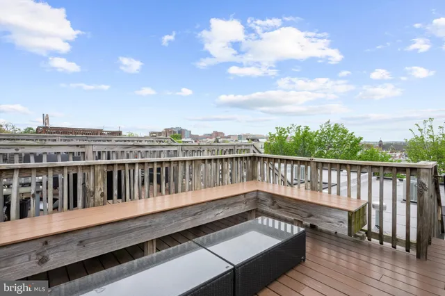 $3,200 | 2317 East Fairmount Avenue, Baltimore, MD 21224