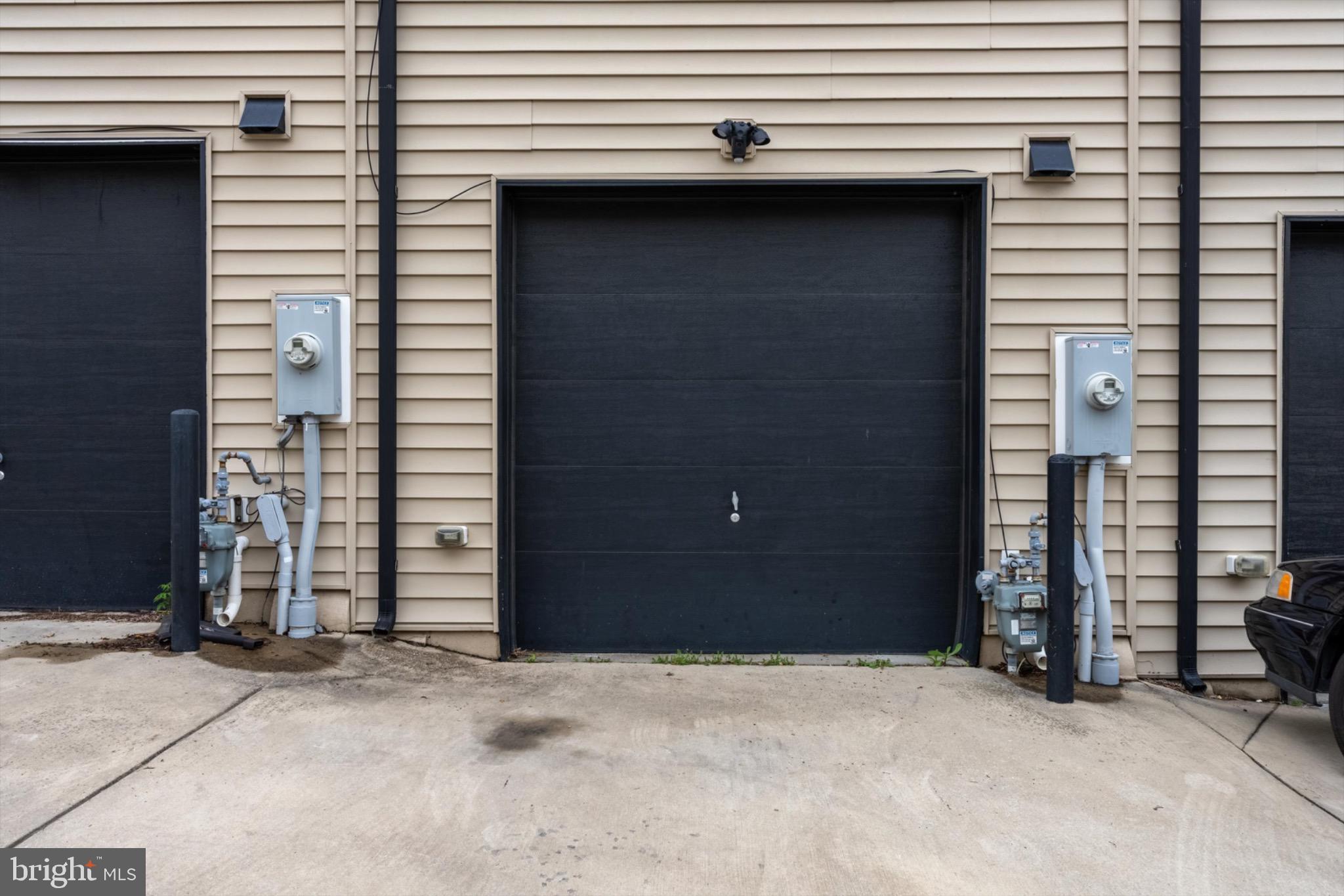 2317 East Fairmount Avenue Baltimore, MD 21224 - Photo 29 of 30 1 car attached garage
