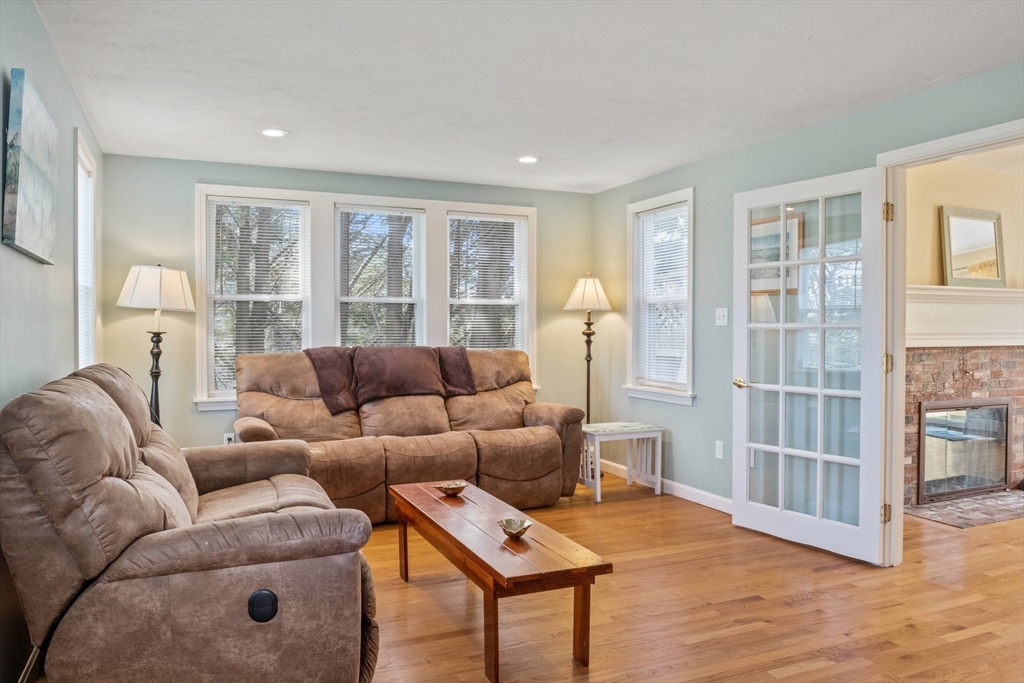 60 Tupper Avenue Sandwich, MA 02563 - Photo 14 of 35 a living room with furniture and a window