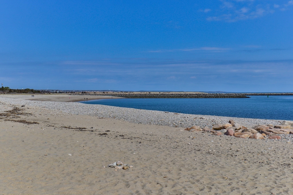 60 Tupper Avenue Sandwich, MA 02563 - Photo 33 of 35 a view of beach and ocean
