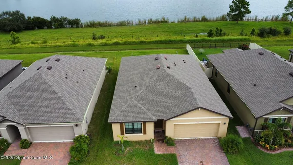 $2,200 | 2073 Farmhouse Road Southeast, Palm Bay, FL 32909