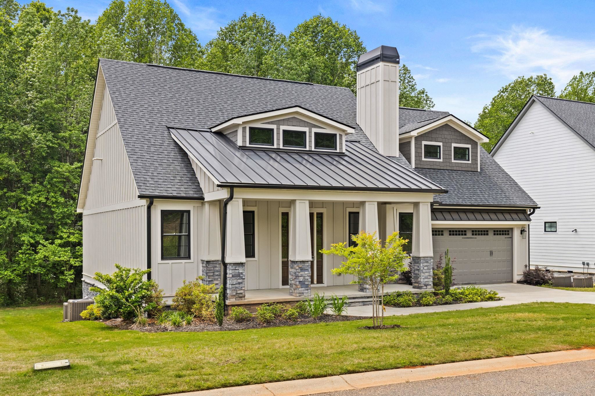 2032 Ivy Cottage Path Boiling Springs, SC 29316 - Photo 2 of 35