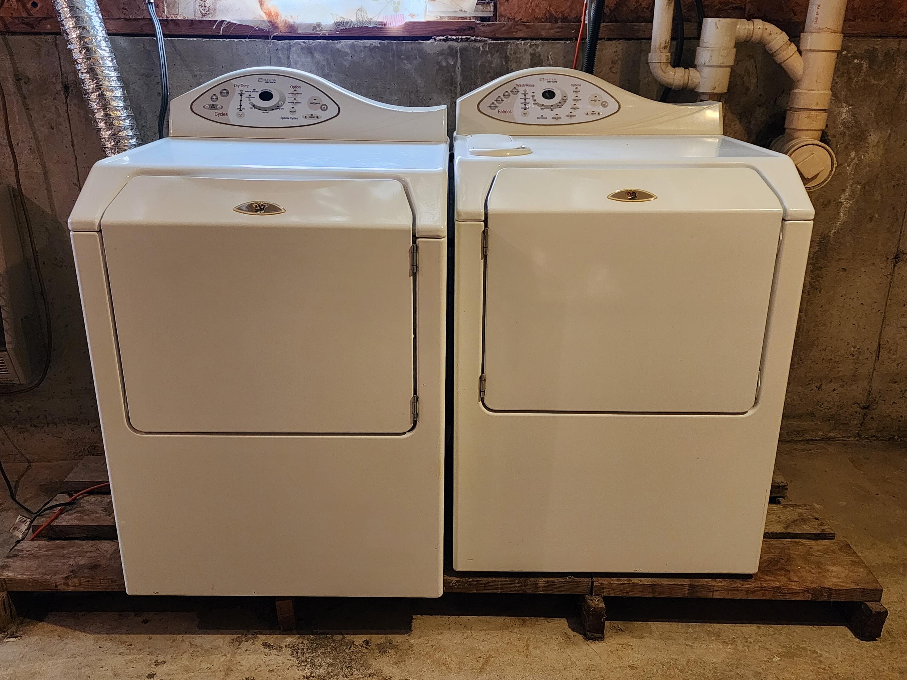176 West Ridge Road Cornville, ME 04976 - Photo 28 of 30 Washer Dryer