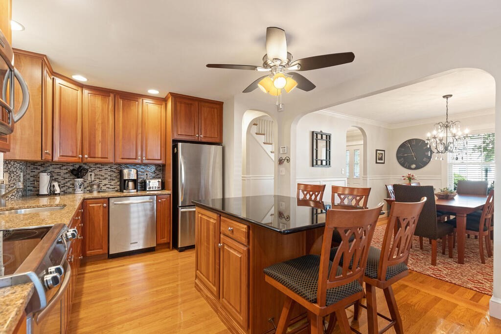 123 Damon Road Medford, MA 02155 - Photo 17 of 42 Gallery Image 17