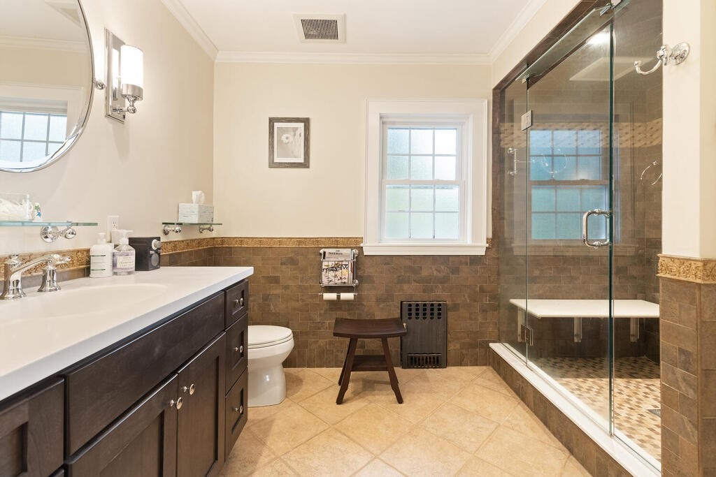123 Damon Road Medford, MA 02155 - Photo 33 of 42 Gallery Image 33