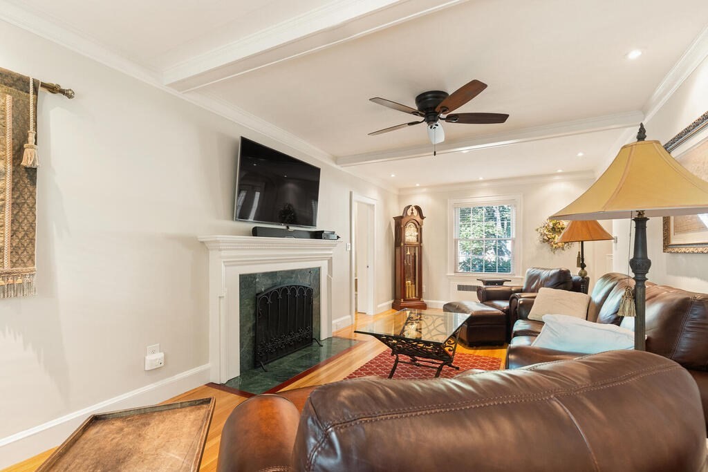 123 Damon Road Medford, MA 02155 - Photo 10 of 42 Gallery Image 10