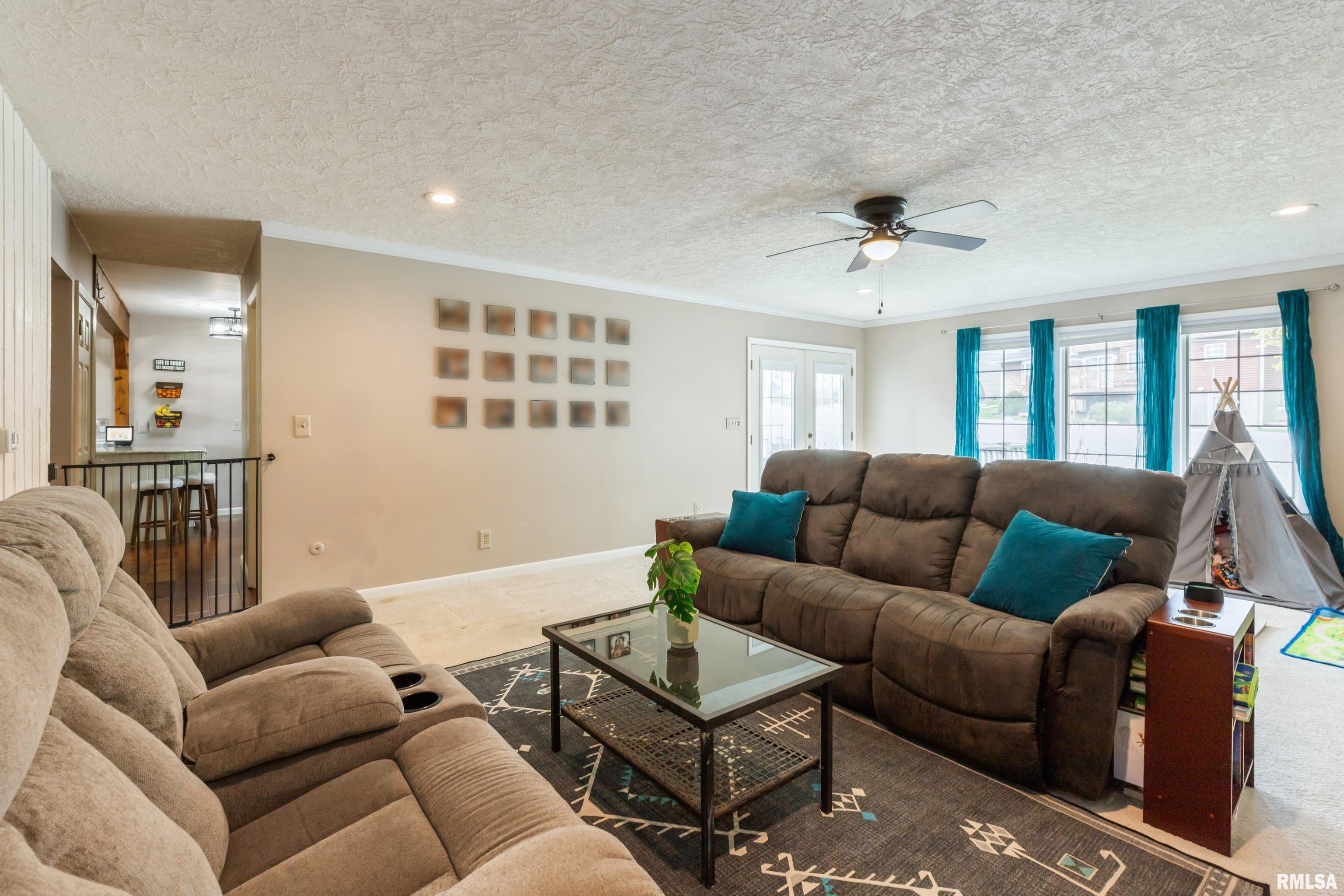 1220 Pinehill Road Bettendorf, IA 52722 - Photo 21 of 46