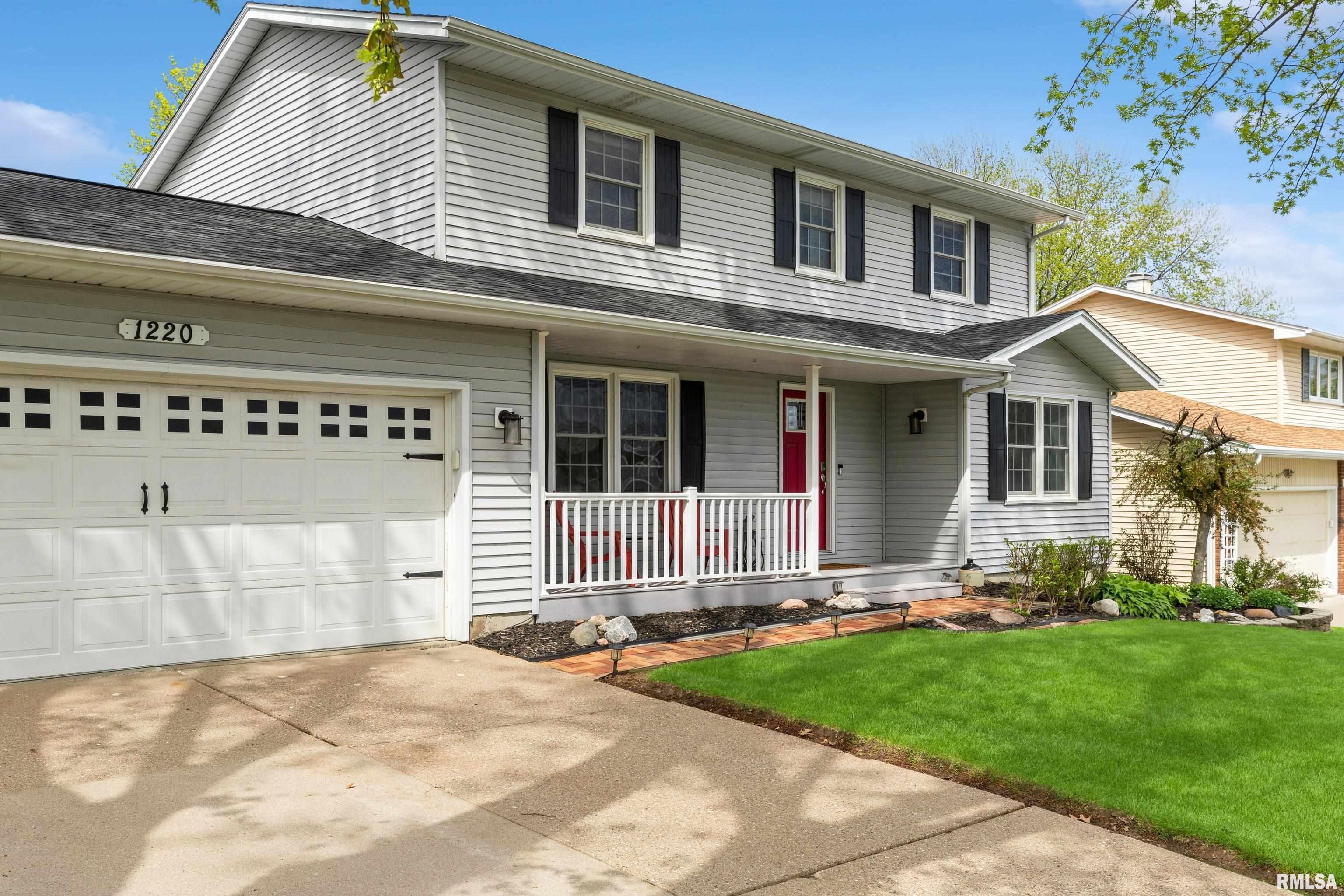 1220 Pinehill Road Bettendorf, IA 52722 - Photo 3 of 46