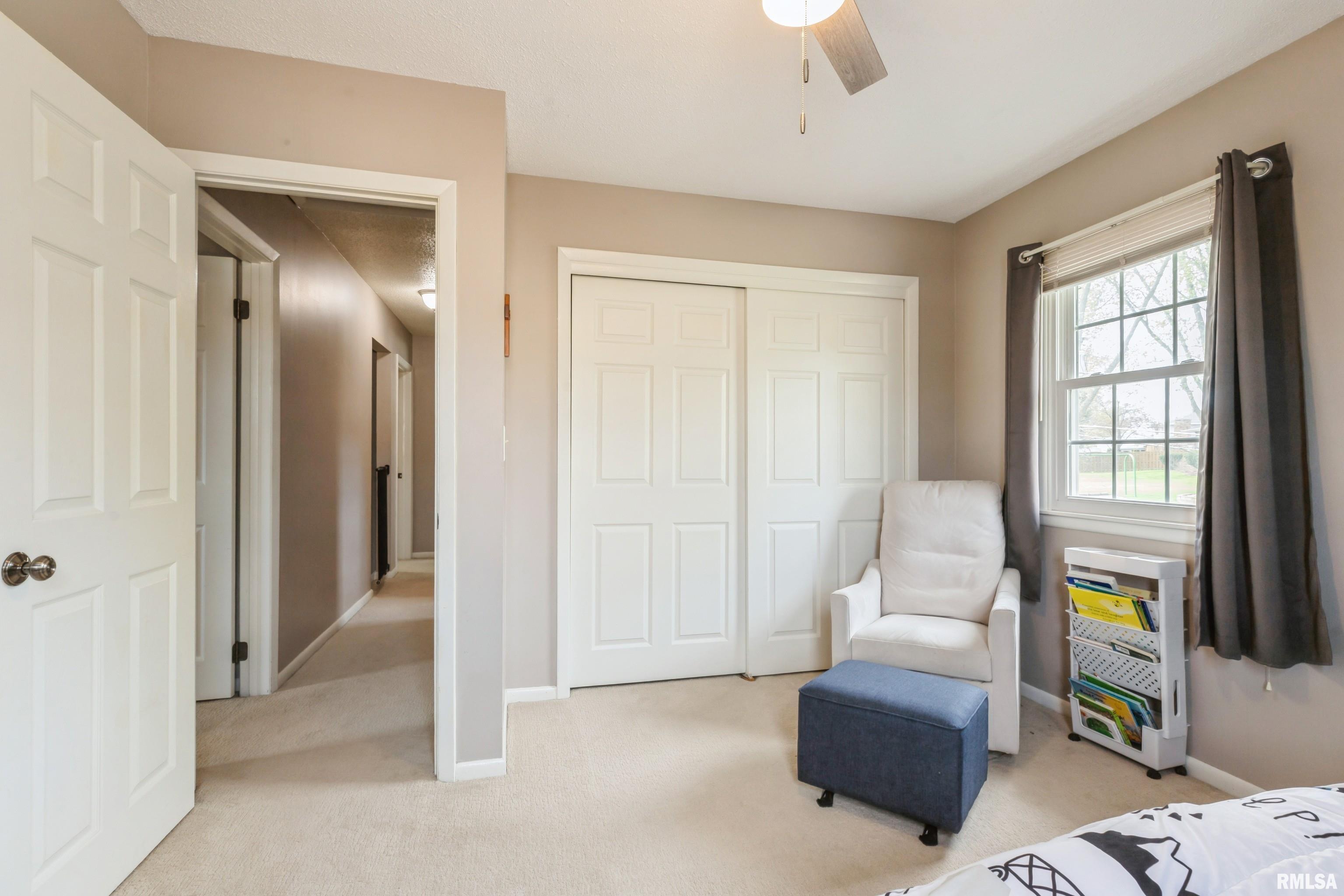 1220 Pinehill Road Bettendorf, IA 52722 - Photo 33 of 46