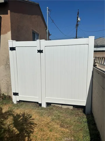 $725,000 | 12122 Utah Avenue, South Gate, CA 90280