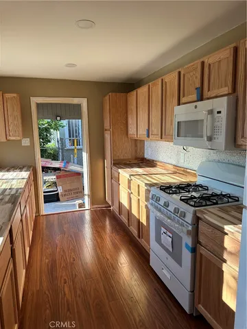 $725,000 | 12122 Utah Avenue, South Gate, CA 90280