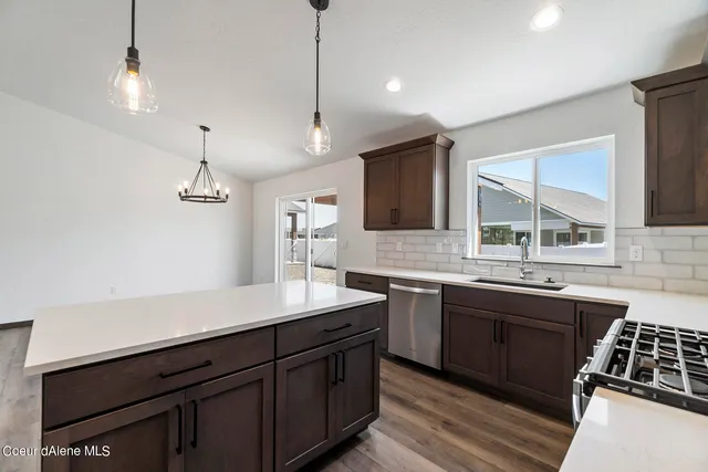 $545,200 | 13400 International Street, Rathdrum, ID 83858