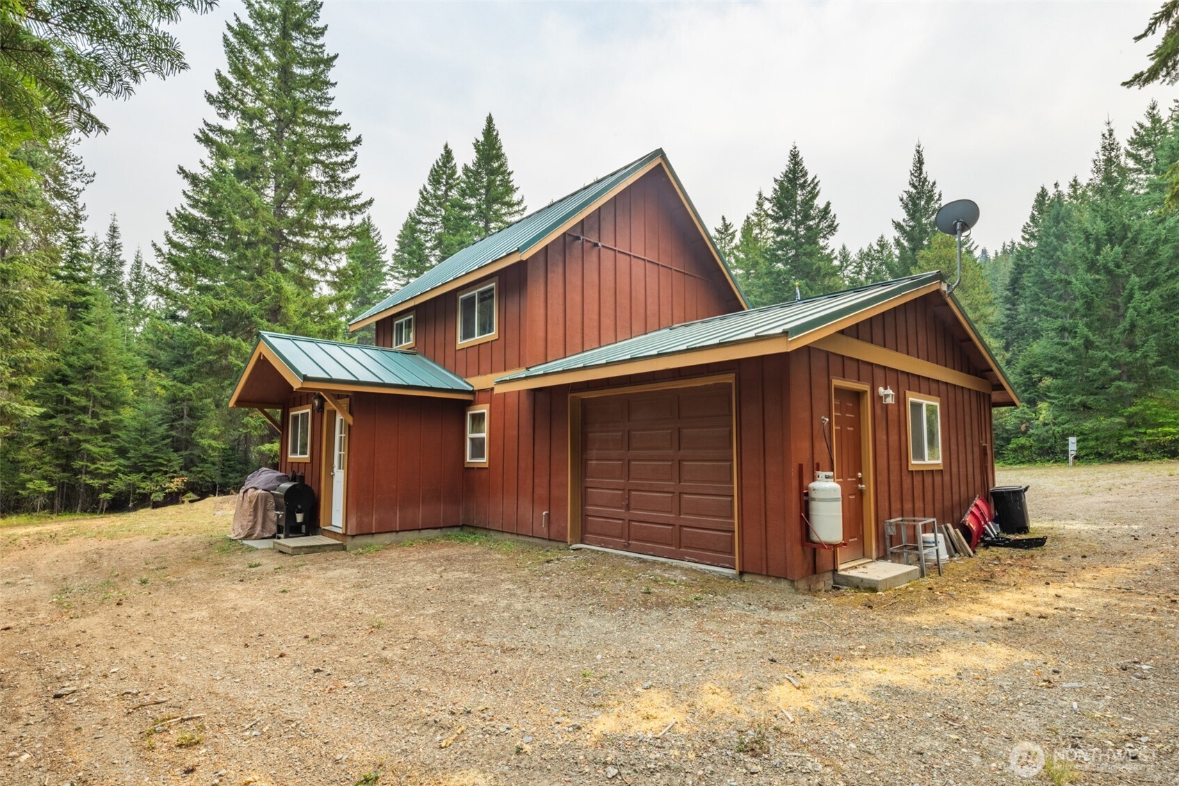 1850 Timber Mountain Loop Cle Elum, WA 98922 - Photo 17 of 32 a view of a house