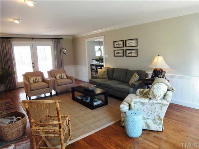 2020 Corberrie Lane Raleigh, NC 27613 - Photo 9 of 15 Living Room