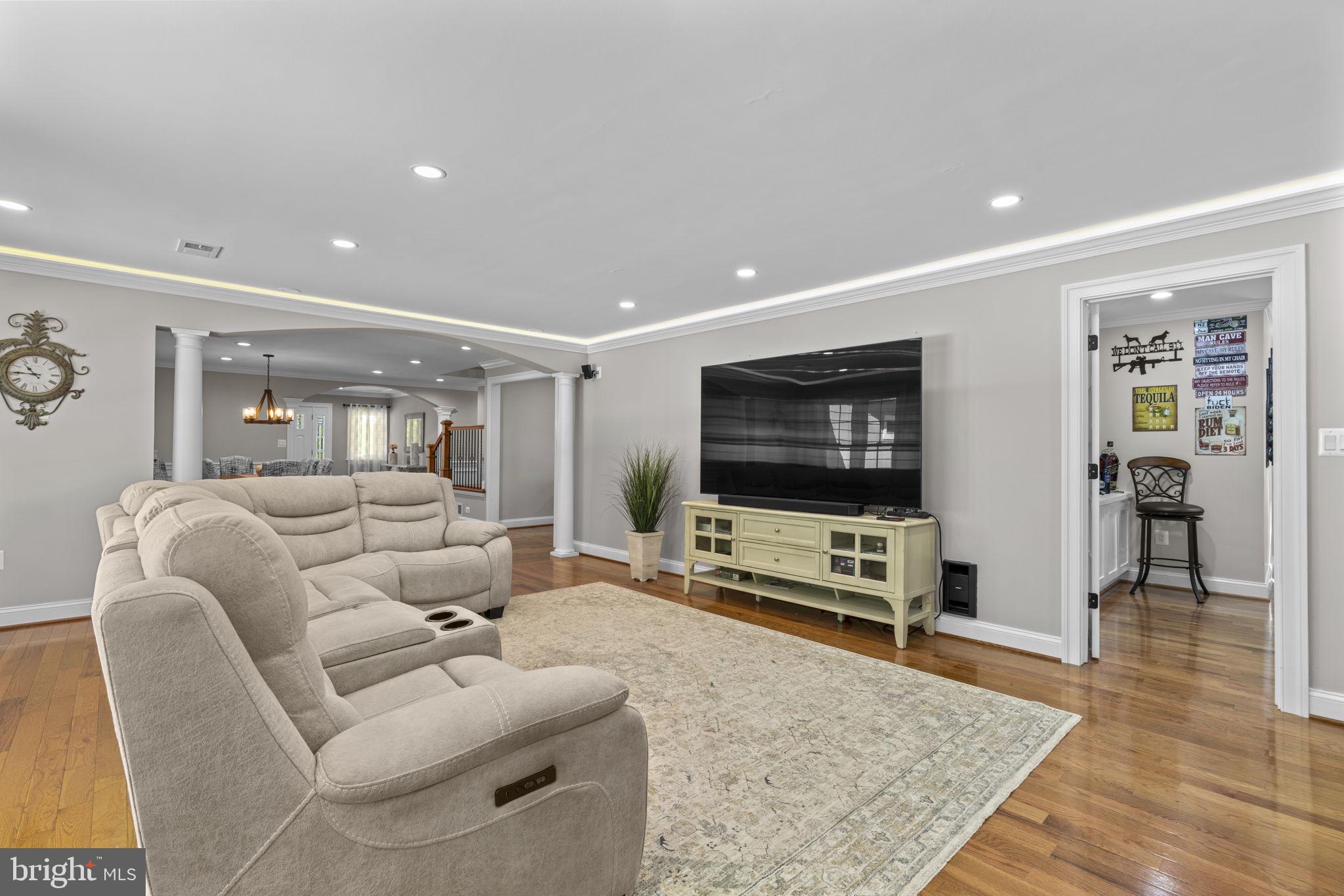 18611 Brooke Road Sandy Spring, MD 20860 - Photo 12 of 62 Family Room