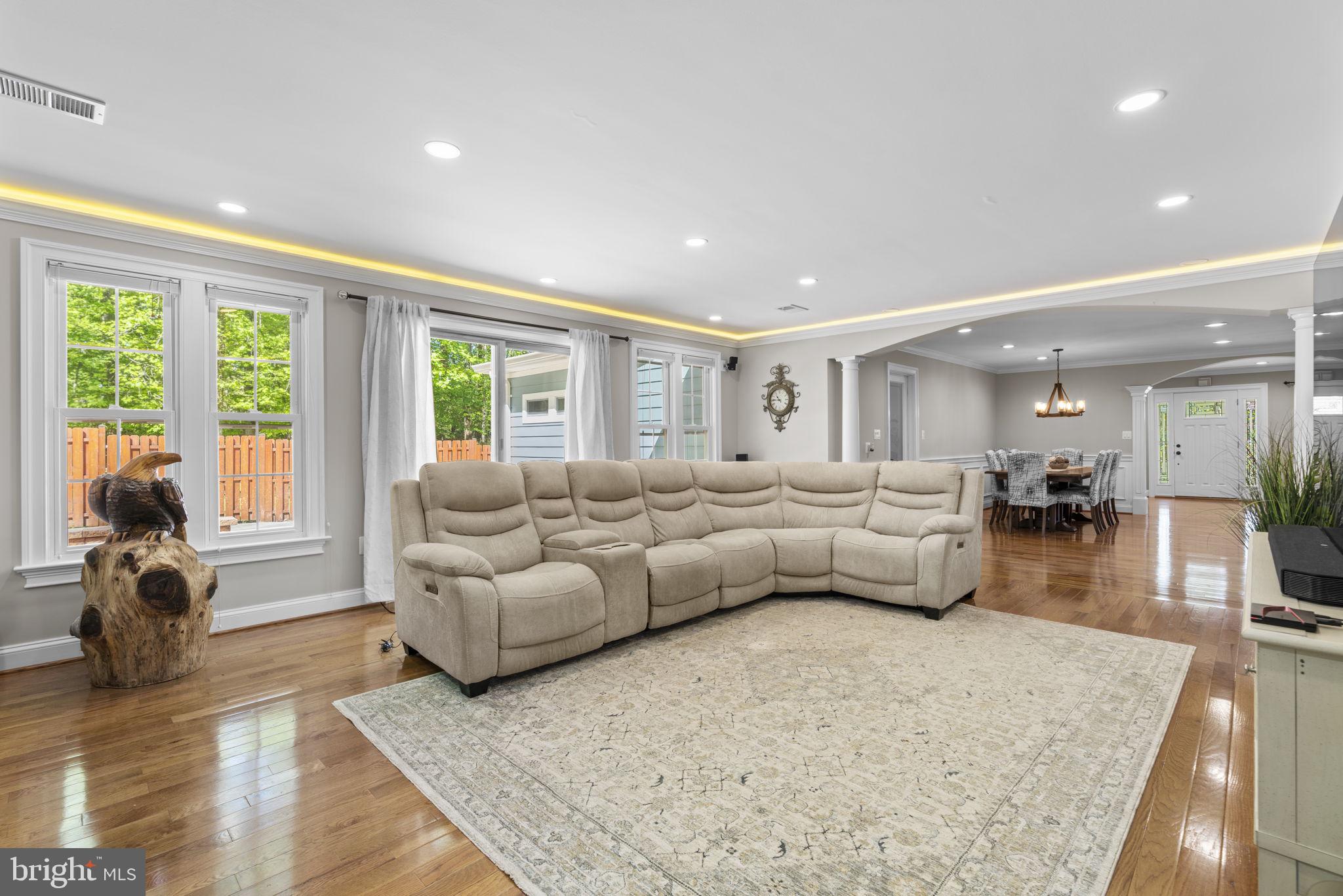 18611 Brooke Road Sandy Spring, MD 20860 - Photo 13 of 62 Family Room