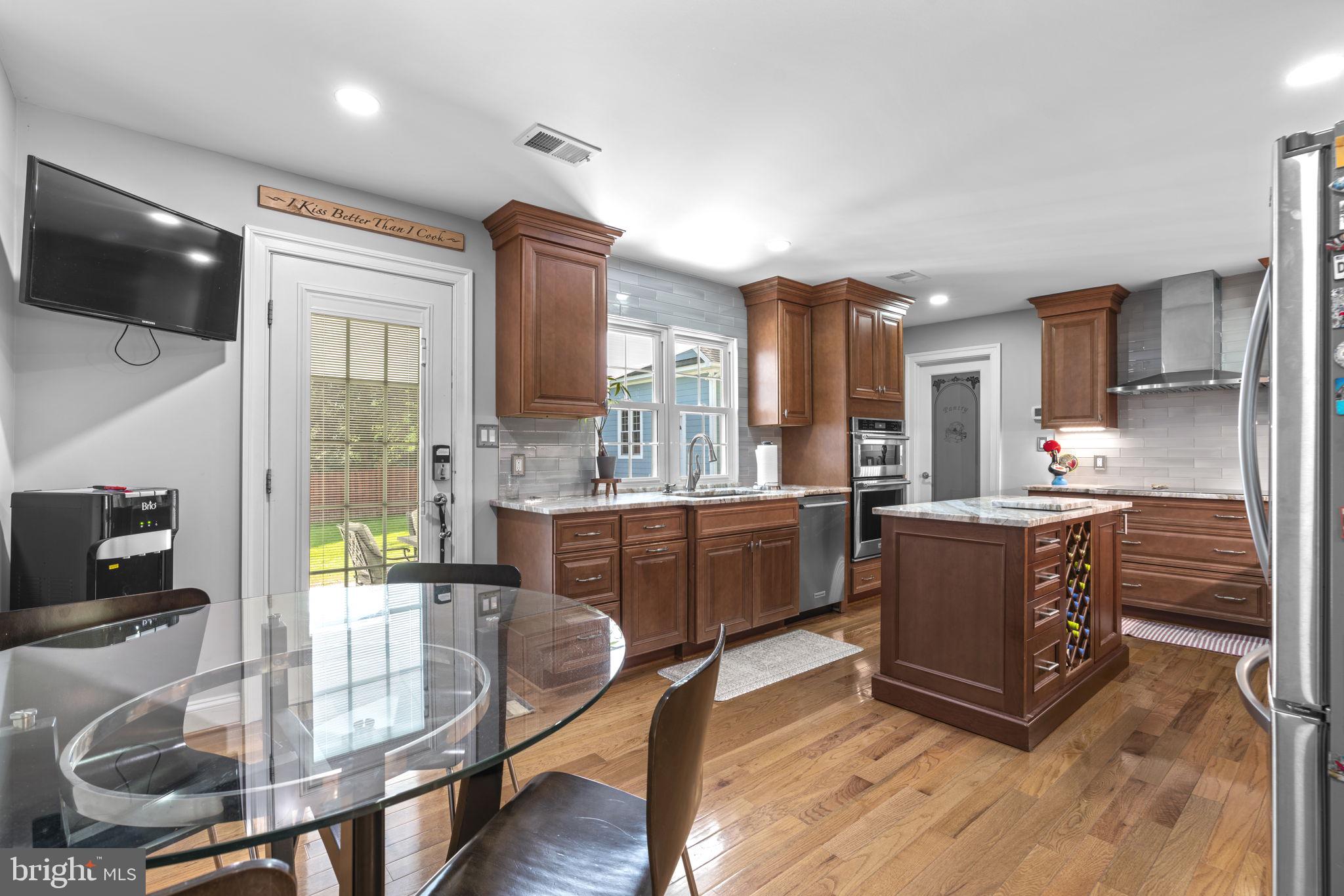 18611 Brooke Road Sandy Spring, MD 20860 - Photo 19 of 62 Kitchen