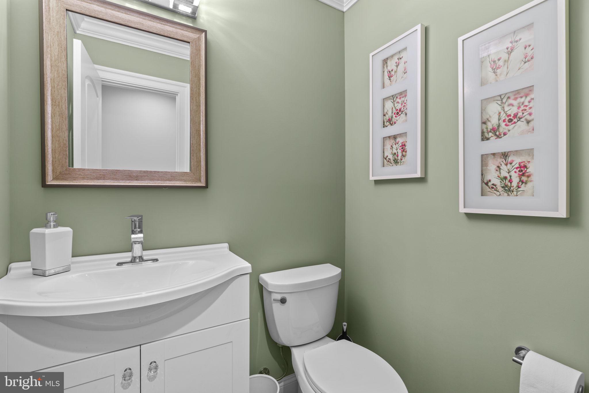 18611 Brooke Road Sandy Spring, MD 20860 - Photo 24 of 62 Powder Room