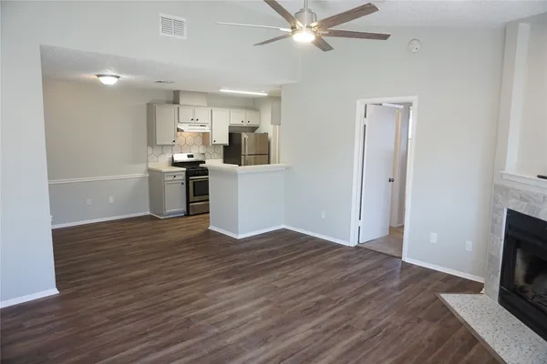 $1,650 | 1615 Whirlwind Trail, Unit 1615, Round Rock, TX 78664