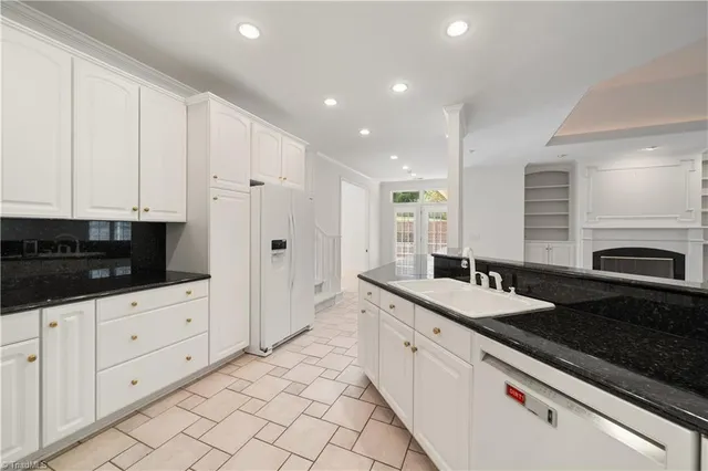 $575,000 | 3920 Copperfield Ridge Court, Winston-Salem, NC 27106