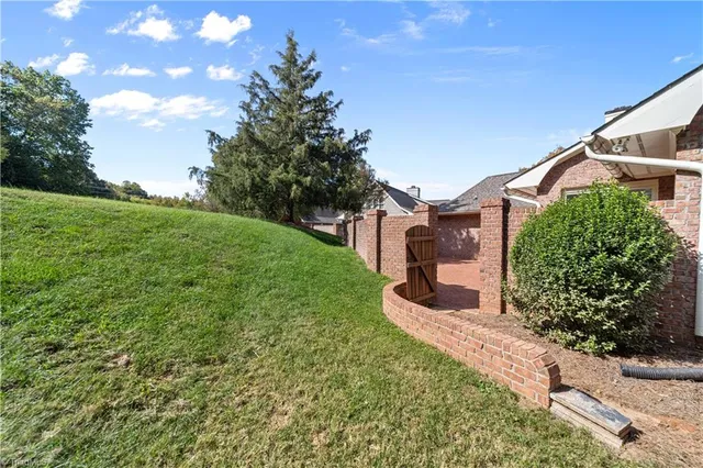 $575,000 | 3920 Copperfield Ridge Court, Winston-Salem, NC 27106