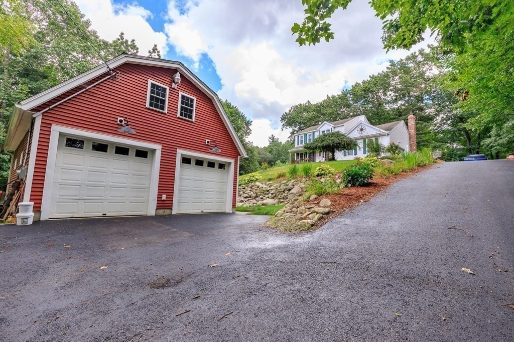 19 Hastings Road Sterling, MA 01564 - Photo 11 of 42