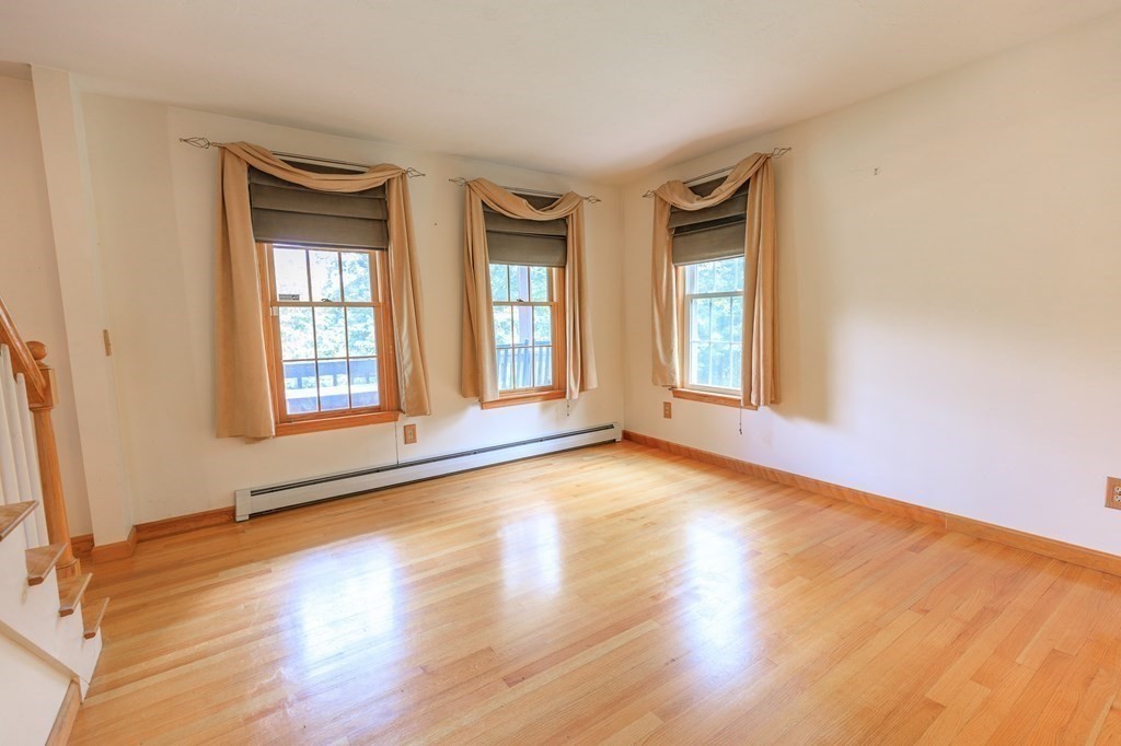 19 Hastings Road Sterling, MA 01564 - Photo 17 of 42