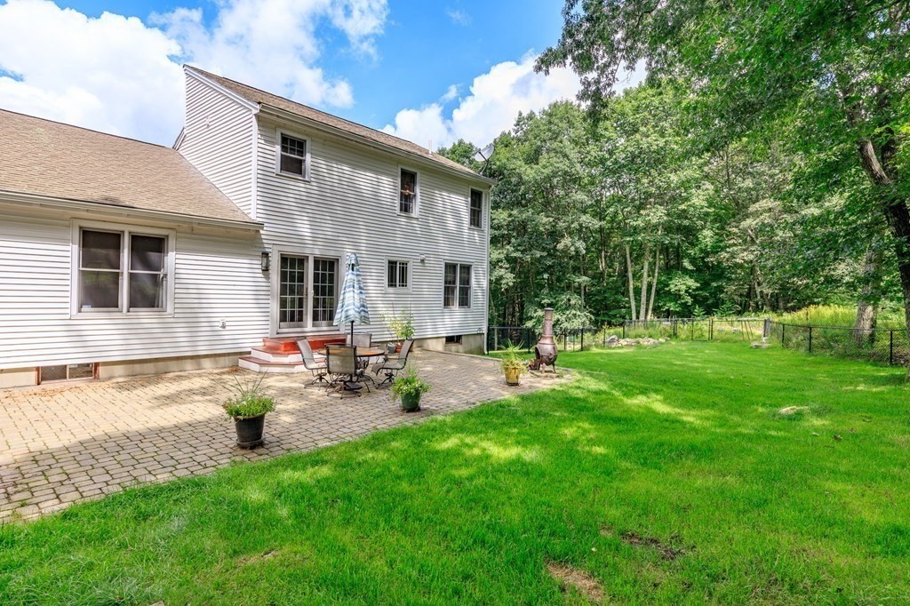 19 Hastings Road Sterling, MA 01564 - Photo 7 of 42