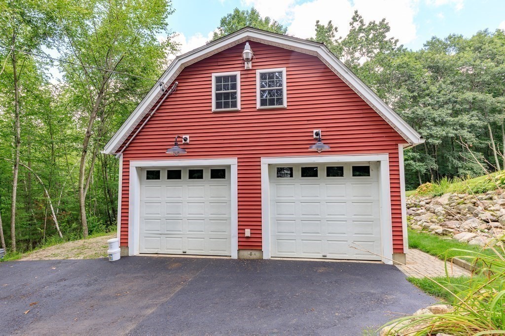 19 Hastings Road Sterling, MA 01564 - Photo 10 of 42