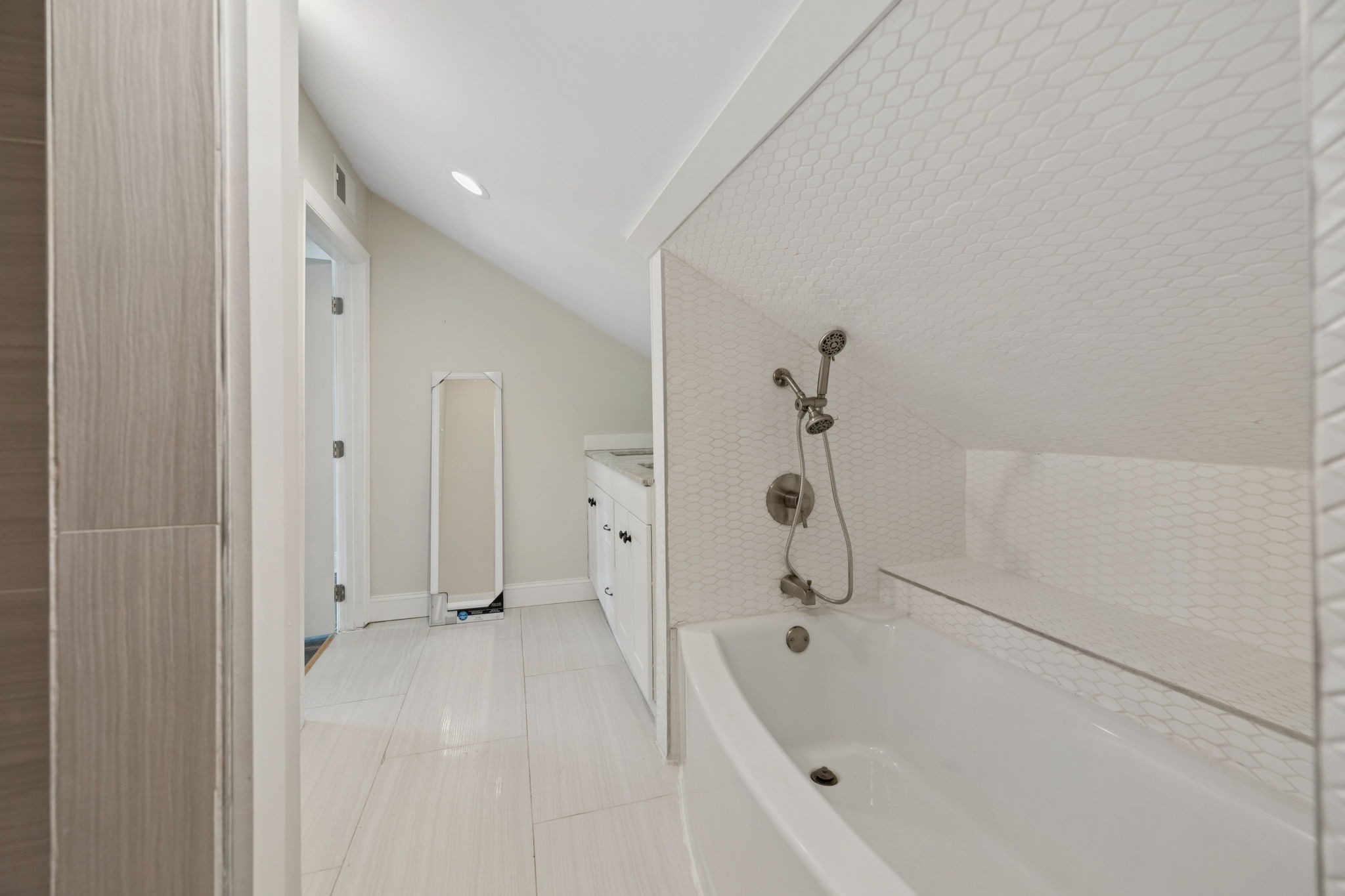 511 North Main Street Morrison, TN 37357 - Photo 24 of 38 a bathroom with a tub shower and a sink
