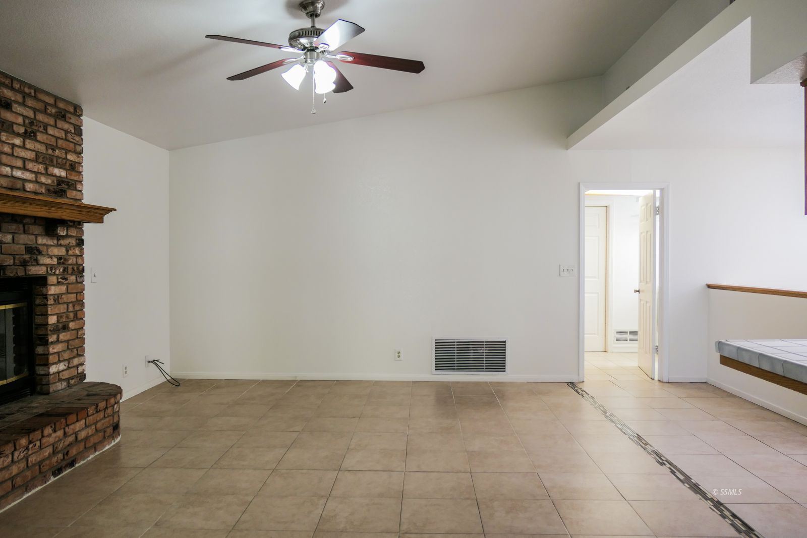 721 North Inyo Street Ridgecrest, CA 93555 - Photo 6 of 50