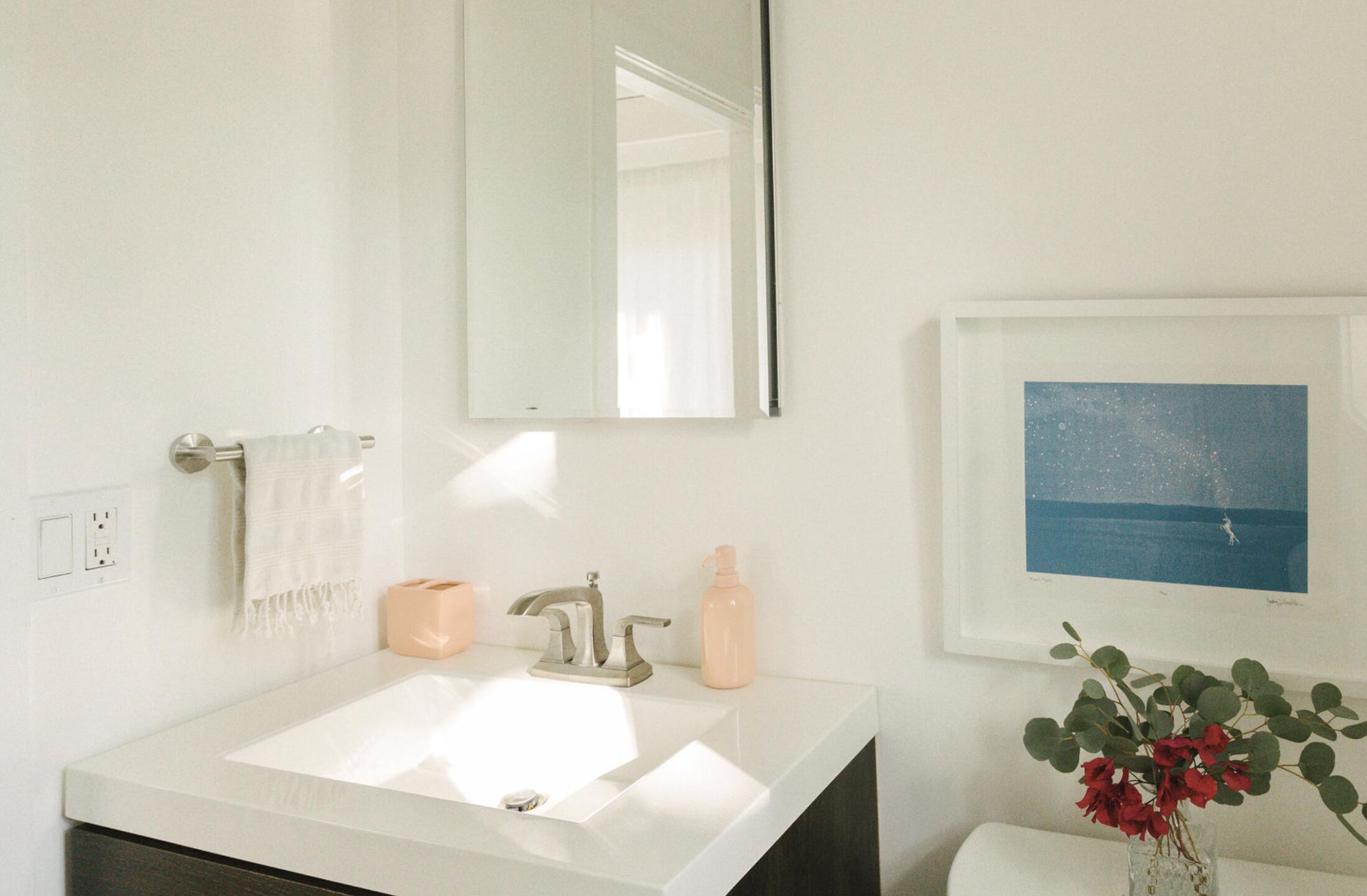 696 Romero Canyon Road Montecito, CA 93108 - Photo 19 of 39 bathroom2