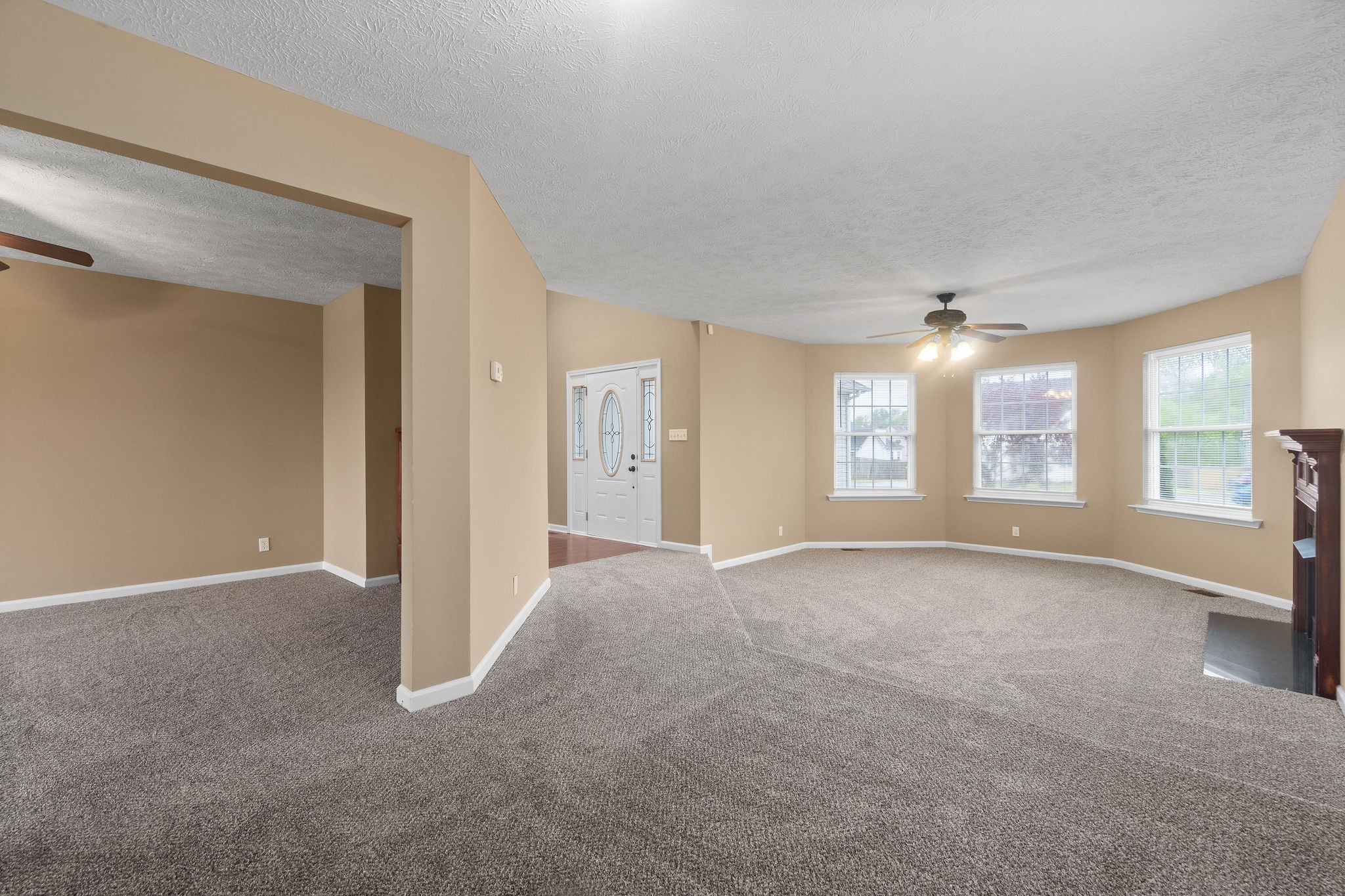 352 Chalet Circle Clarksville, TN 37040 - Photo 8 of 30