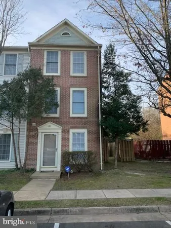 $2,900 | 7834 Liberty Springs Circle, Alexandria, VA 22306