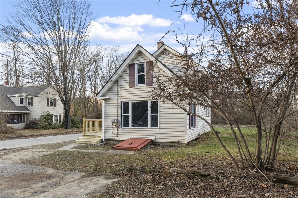 55 South Street Athol, MA 01331 - Photo 5 of 30