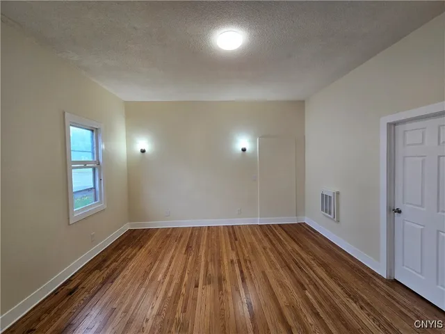 $290,000 | 53 Arterial West, Auburn, NY 13021