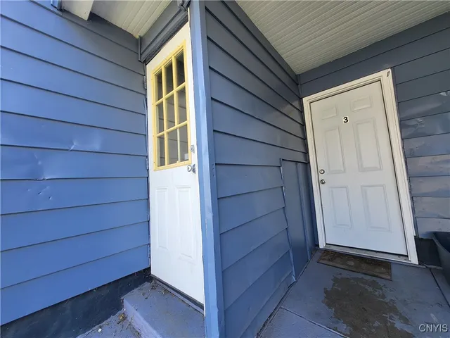 $290,000 | 53 Arterial West, Auburn, NY 13021