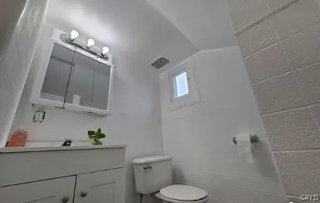 $290,000 | 53 Arterial West, Auburn, NY 13021