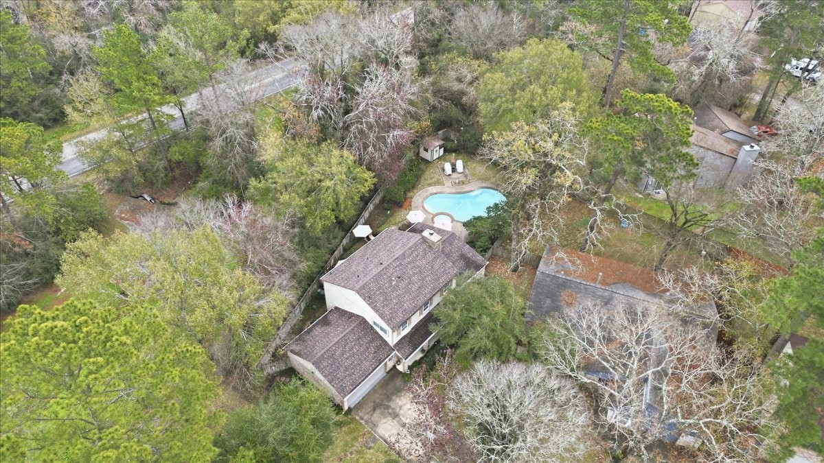 18 Still Glen Court Spring, TX 77381 - Photo 34 of 40 Picture perfect private property