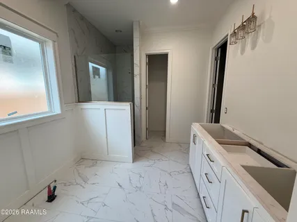 $409,500 | 410 Dunvegan Court, Lafayette, LA 70503