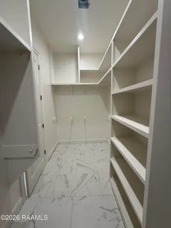 $409,500 | 410 Dunvegan Court, Lafayette, LA 70503