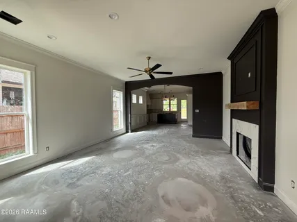 $409,500 | 410 Dunvegan Court, Lafayette, LA 70503