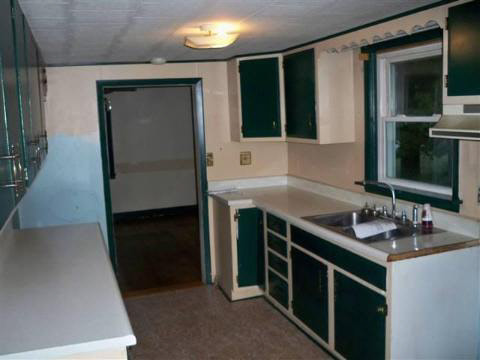 3040 North Meridian Road Addison, MI 49220 - Photo 7 of 10 917328-6.JPG