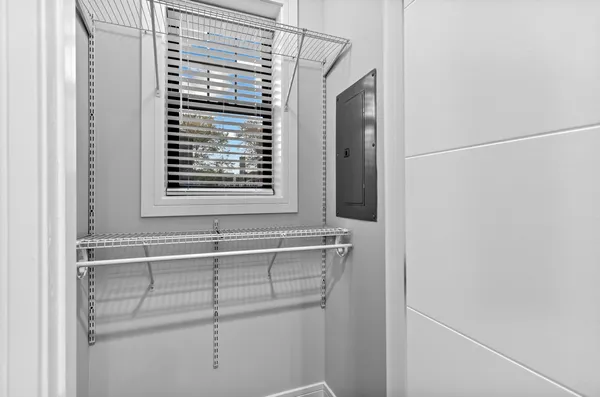 $1,523 | 6111 North Winthrop Avenue, Unit 1, Chicago, IL 60660