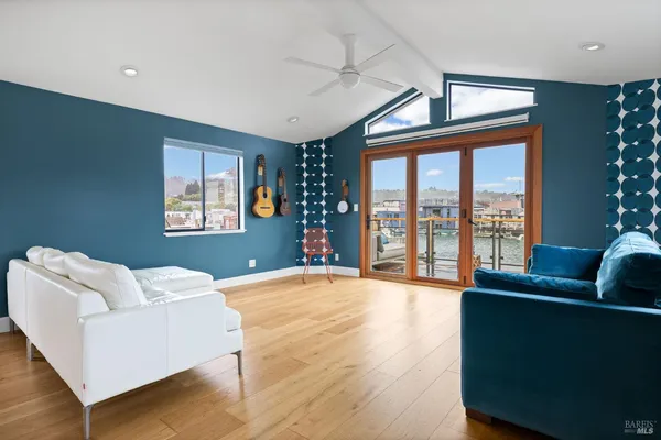 $1,795,000 | 38 South 40 Dock, Sausalito, CA 94965