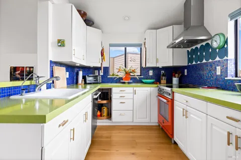 $1,795,000 | 38 South 40 Dock, Sausalito, CA 94965